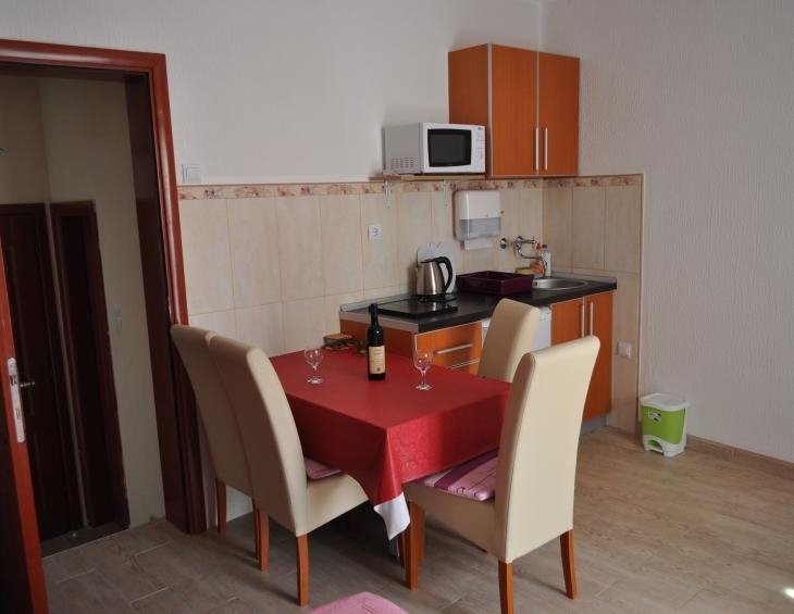 06.Trpezarija i kuhinja Dupleks apartman